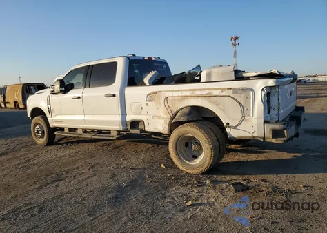 2024 Ford F350 Super Duty из США, поврежденный, VIN 1FT8W3DT5REC30446